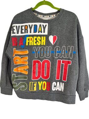 Colorful Graphic Sweatshirt 40 Artsy Modern Playful Classic Preppy Retro Summer‎